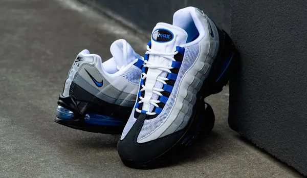 nike am95 blue spark menu2 snkr.png