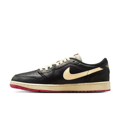nigel-sylvester-x-nike-air-jordan-1-low-og-better-with-time-ib8958-001-3.png