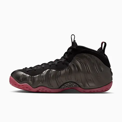 nike-air-foamposite-one-cough-drop-ib2219-001-2.png