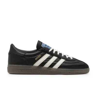 bstn-x-adidas-handball-spezial-o-g-with-a-twist-black-ki8442-1.png