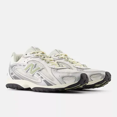 new-balance-204l-silver-metallic-garter-snake-u204lswb-3.png