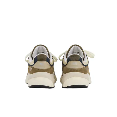 new-balance-990v6-made-in-usa-dark-camo-incense-u990wo6-4.png