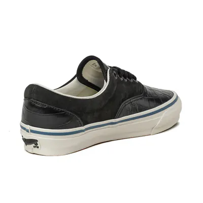 vans-otw-era-95-black-patent-crocodile-vn000e8y3ky1-3.png