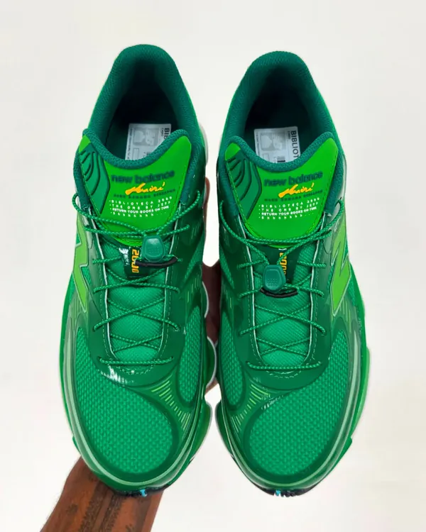 amine-new-balance-2000-biblioteca-14.jpeg