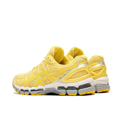 asics-gel-kayano-20-banana-cream-1203a758-750-4.png