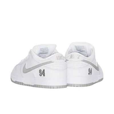 supreme-x-nike-sb-dunk-low-94-white-metallic-silver-hq8487-100-3.png