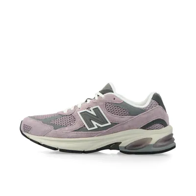new-balance-2010-ice-wine-u2010wcc-2.png