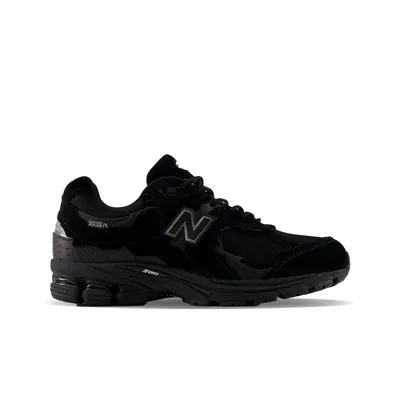 new-balance-2002dx-protection-pack-black-u2002dxb-1.png