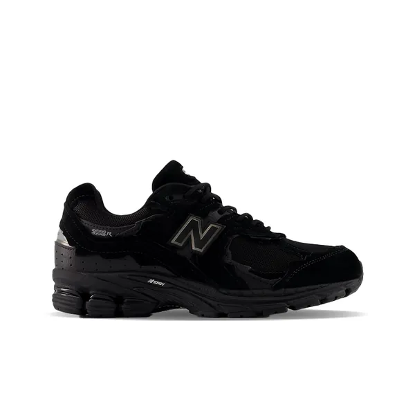 new-balance-2002dx-protection-pack-black-u2002dxb-1.png