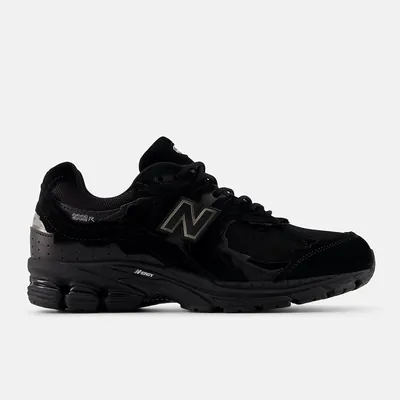 new-balance-2002dx-protection-pack-black-u2002dxb-4.png
