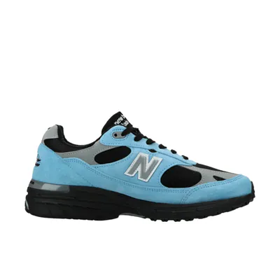 new-balance-made-in-usa-993-community-blue-u993bb-2.png