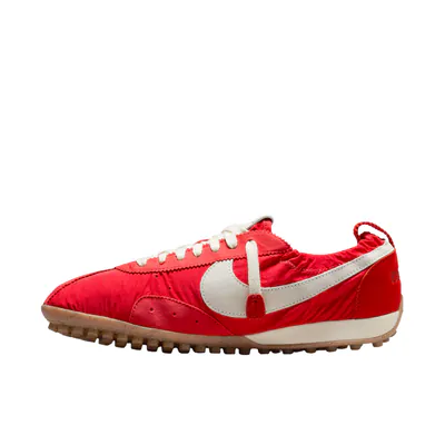 nike-moon-shoe-x-jacquemus-university-red-hv8547-600-2.png
