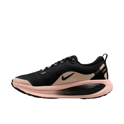 nike-vomero-18-gore-tex-crimson-tint-hq7002-003-2.png