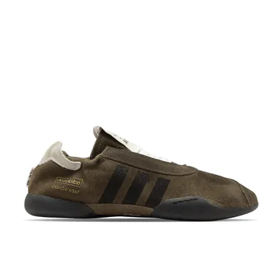 song-for-the-mute-x-adidas-taekwando-mei-brown-hp3515-1.png