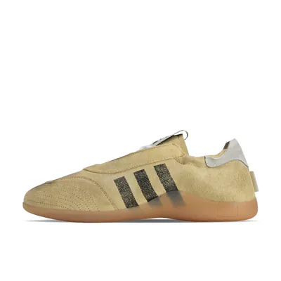 song-for-the-mute-x-adidas-taekwando-mei-cream-white-hp3516-2.png