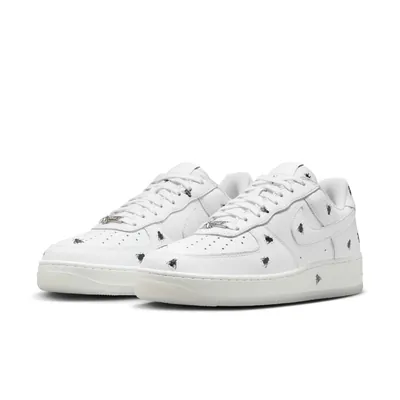 nike-air-force-1-low-houseflies-im3081-100-3.png