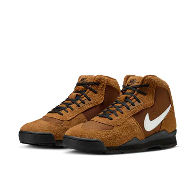 st-ssy-x-nike-air-baltoro-british-ban-im7419-200-3.png