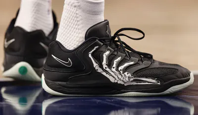 Nike KD 18 Slim Reaper menu2 snkr.png