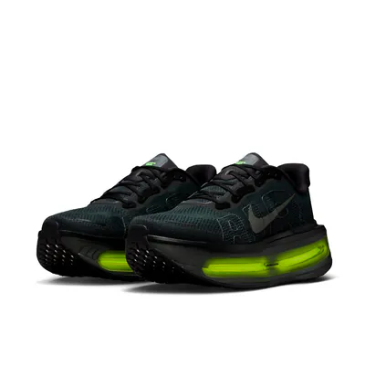 nike-vomero-premium-black-volt-hq2050-001-3.png