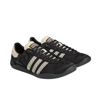 wales-bonner-x-adidas-karintha-satin-black-ih7259-3.png