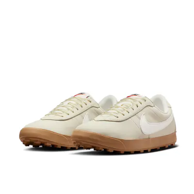nike-astrograbber-coconut-milk-ih2341-100-3.png