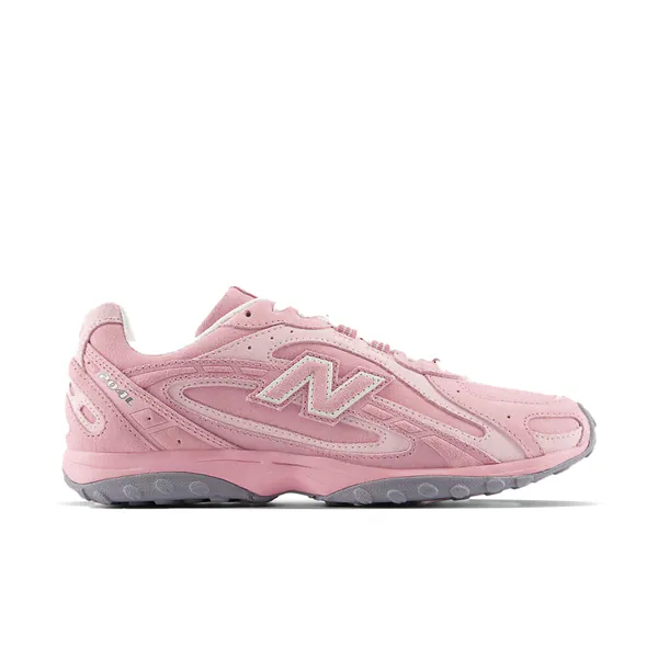 new-balance-204l-pink-taffy-u204lmmd-1.png