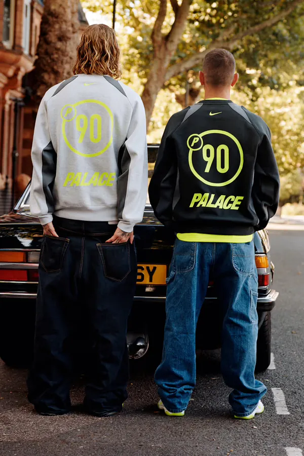 palace x nike blog10.png