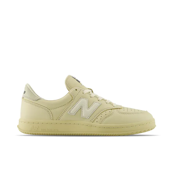 auralee-x-new-balance-t500-asparagus-green-ct500al-1.png