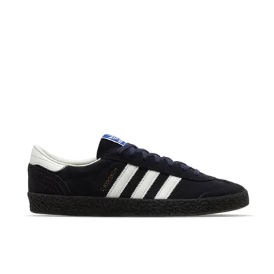 adidas-m-nchen-ii-spzl-black-blue-gum-jr1544-1.png