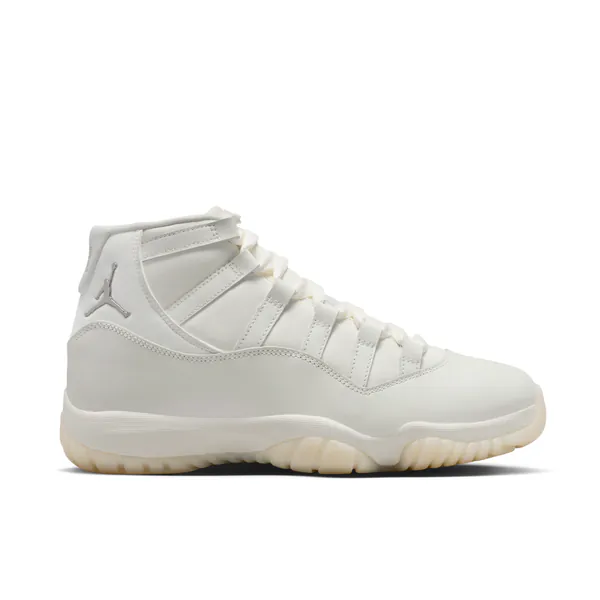nike-air-jordan-11-grand-finale-sail-wei-metallic-silver-pearl-grey-1.png