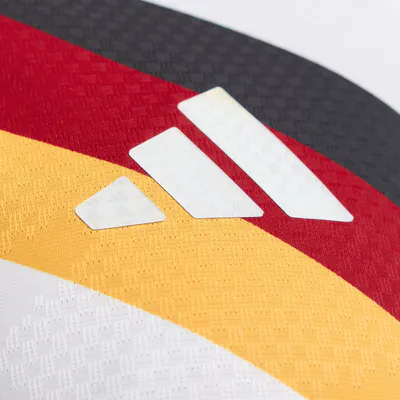adidas-deutschland-26-heimtrikot-jn2066-6.png