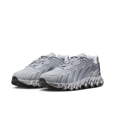 nike-air-max-dn8-metallic-silver-black-im0700-001-3.png