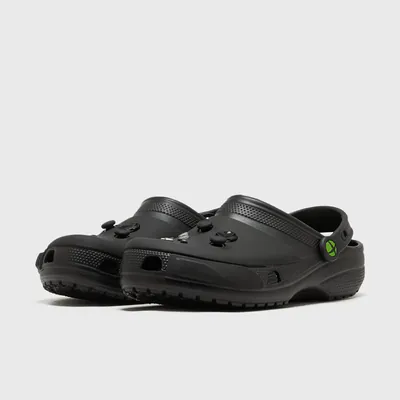 xbox-x-crocs-classic-clog-211439-001-3.png