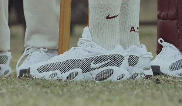 NOCTA x Nike Glide White Black menu2 snkr.png