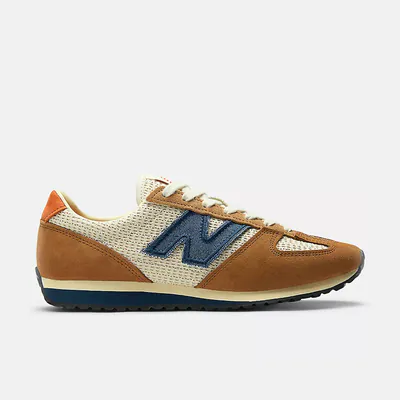 sezane-x-new-balance-471-linen-u471se-1.png