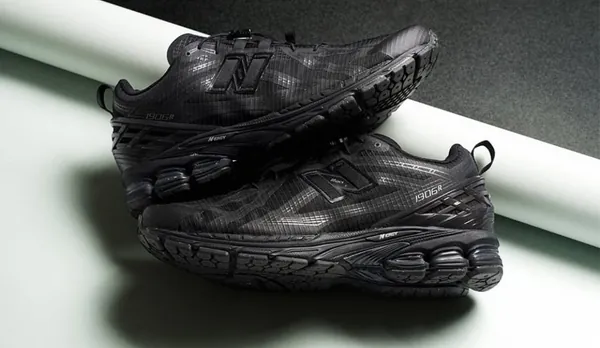 New Balance 1906R No Sew Black menu2 snkr.png