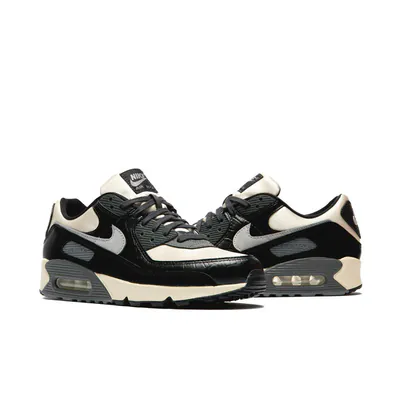 nike-air-max-90-smoke-grey-crocodile-io4468-100-2.png