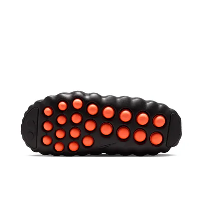nike-mind-001-black-hq4307-001-3.png