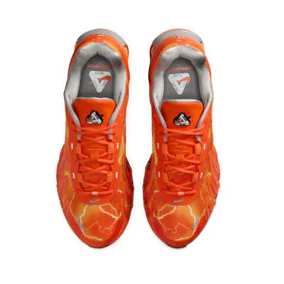 palace-x-nike-air-max-dn8-safety-orange-ib4181-800-4.png