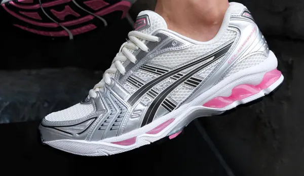 Asics Gel-Kayano 14 Cream Sweet Pink menu2 snkr.png