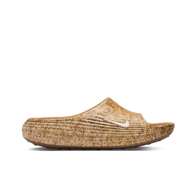 nike-dotswoosh-reactx-rejuven8-slide-touch-grass-wheat-ir0860-700-1.png