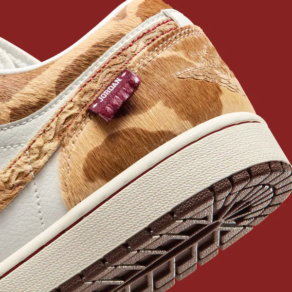 Air Jordan „Year of the Horse“air-jordan-1-low-se-year-of-the-horse-iq5321-121-8.jpg.jpeg