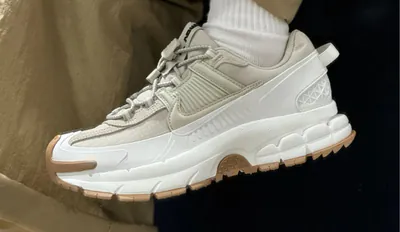Nike Zoom Vomero Roam Sail menu2 snkr.png