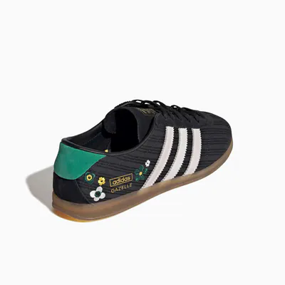 liberty-london-x-adidas-gazelle-lo-pro-black-ih1890-3.png