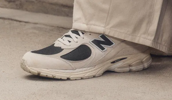 New Balance 2002R Arid Stone Black Coffee menu2 snkr.png