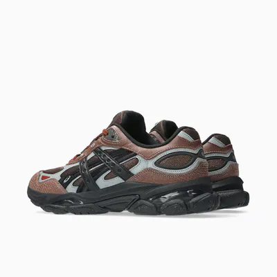 hal-studios-x-asics-gel-nyc-2-0-brown-1203a896-200-4.png