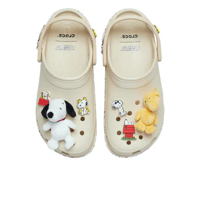 peanuts-x-crocs-classic-platform-clog-212118-3.png