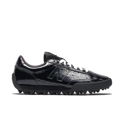 new-balance-gator-run-black-ugtr2sv-1.png