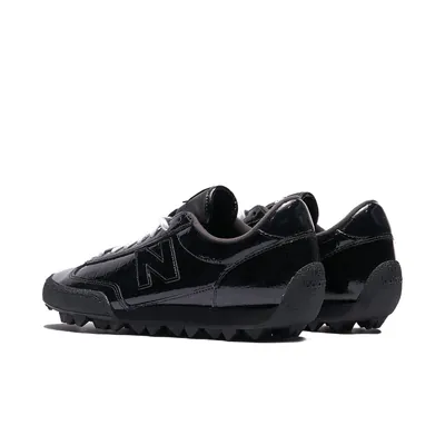 new-balance-gator-run-black-ugtr2sv-4.png
