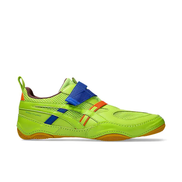issey-miyake-x-asics-hyper-taping-green-blue-1203b190-300-1.png